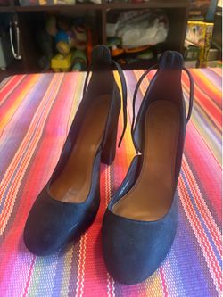 ASOS DESIGN "Panda" Tie-Leg Block Heeled size 9