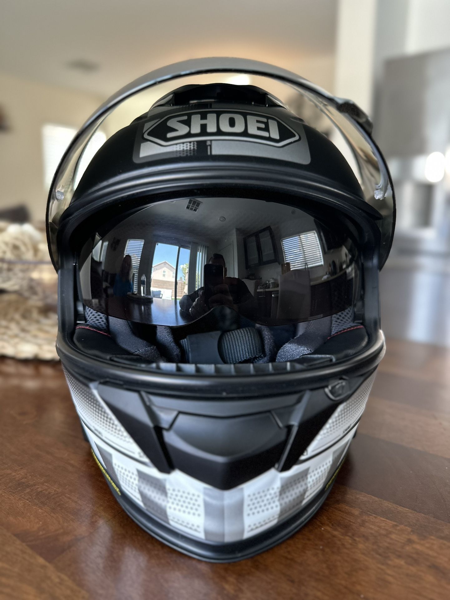 Shoei GT Air 2 Tesseract Touring Motorcycle Helmet Size M w