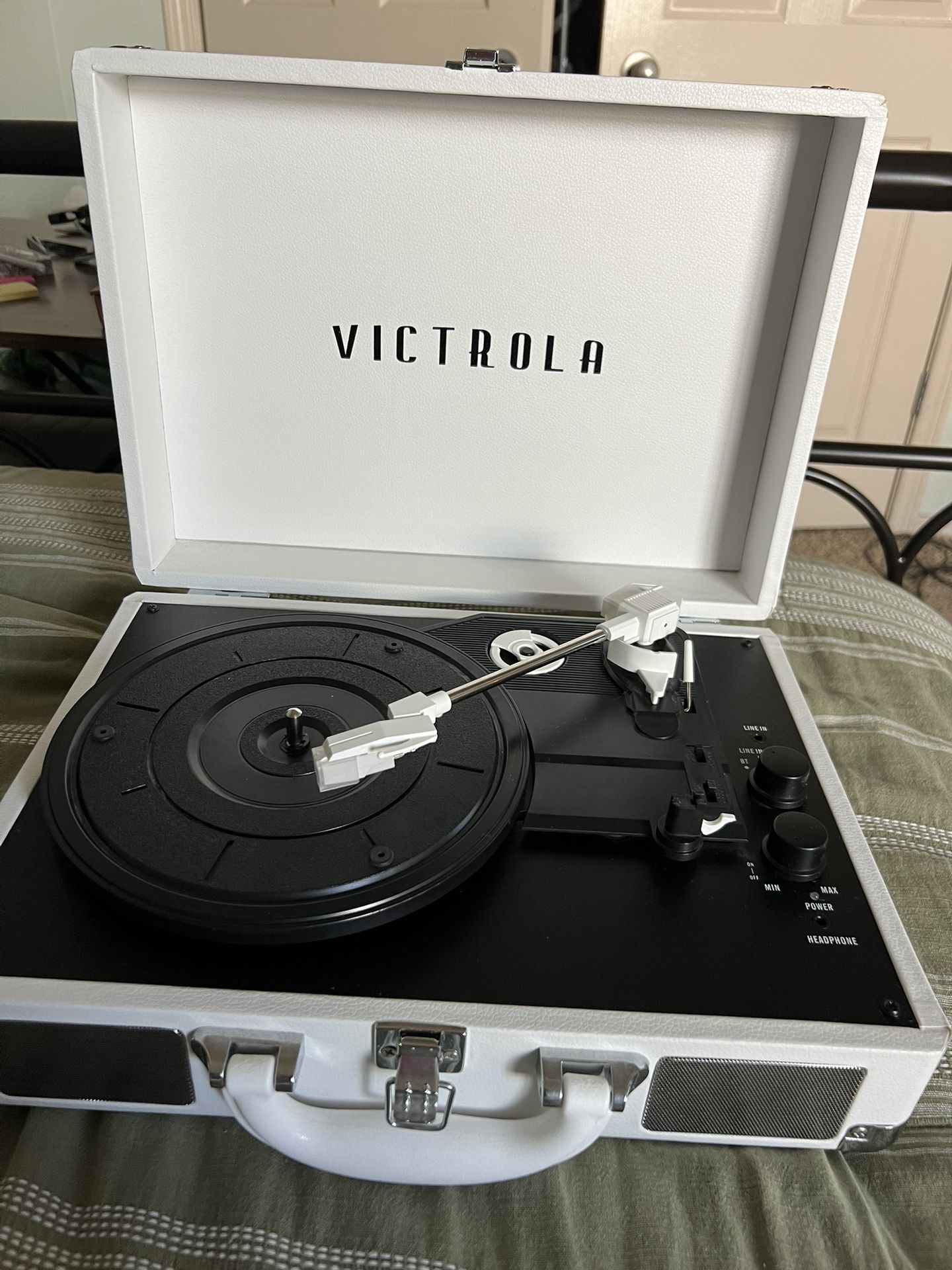 Victrola Canvas Record Player