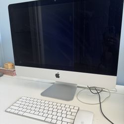 iMac Desktop w/keyboard & Mouse 