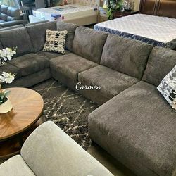 NEW IN BOX - Oversized Gray Sectional Sofa