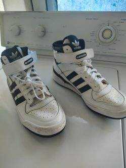Tenis. Size 7