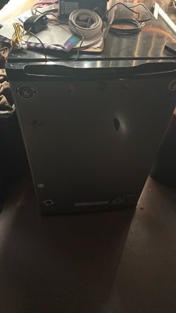 Mini Fridge