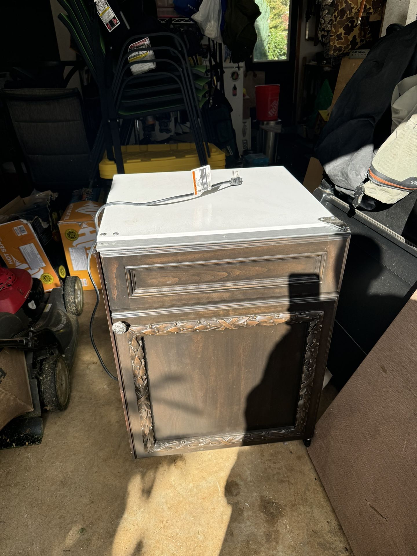 SUB-ZERO Refrigerator