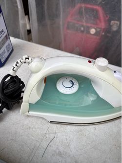 Black & Decker steam Advantage iron