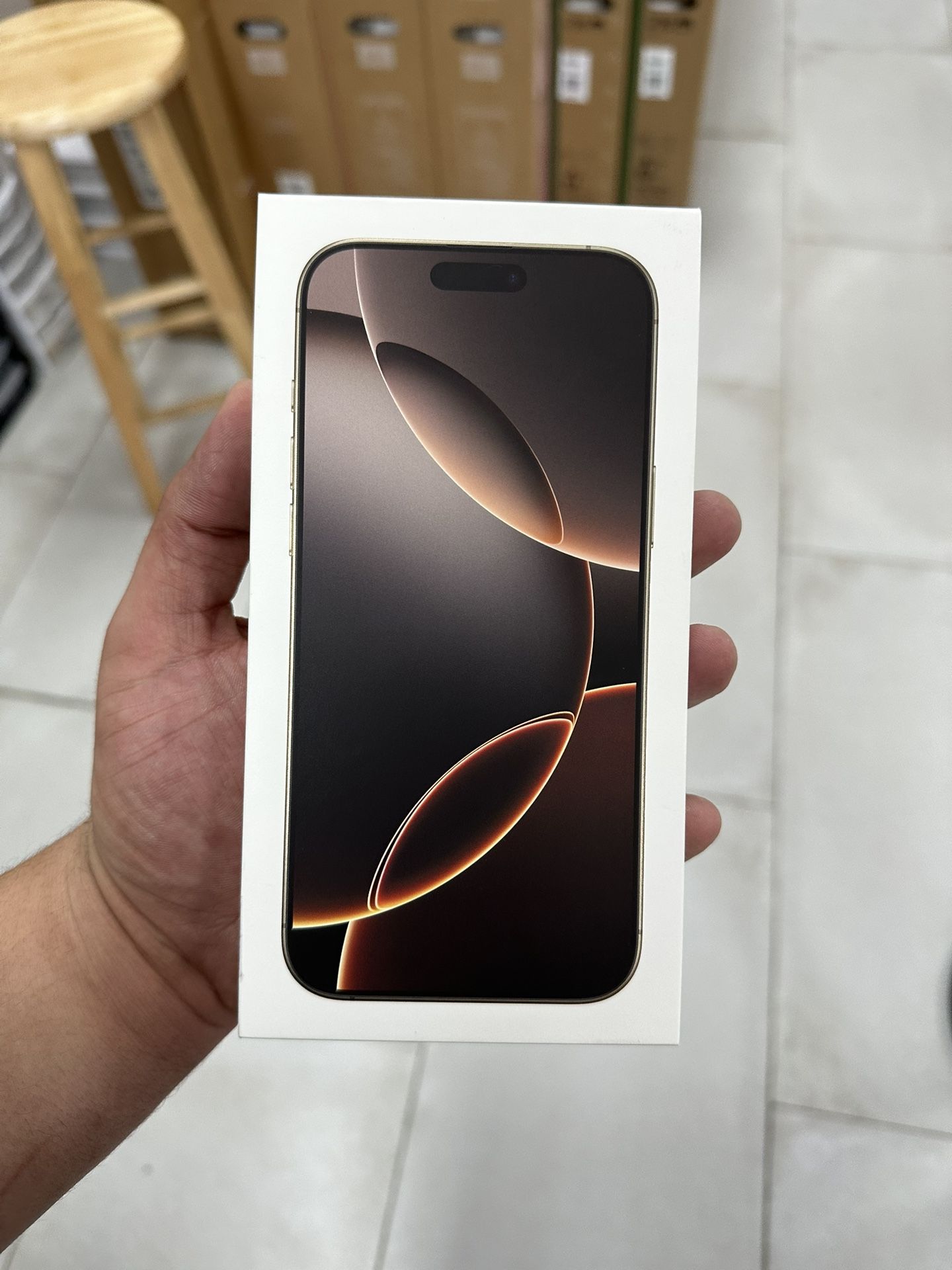 iPhone 16 Pro Max Unlocked 256GB! Finance For $50 Down Payment!!