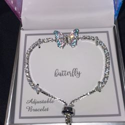 Butterfly Jewelry Necklace/ Earrings 