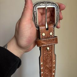 Limited edition 2007 silver belt buckle from original masters on brown genuine leather Nocona tooled belt size 46
