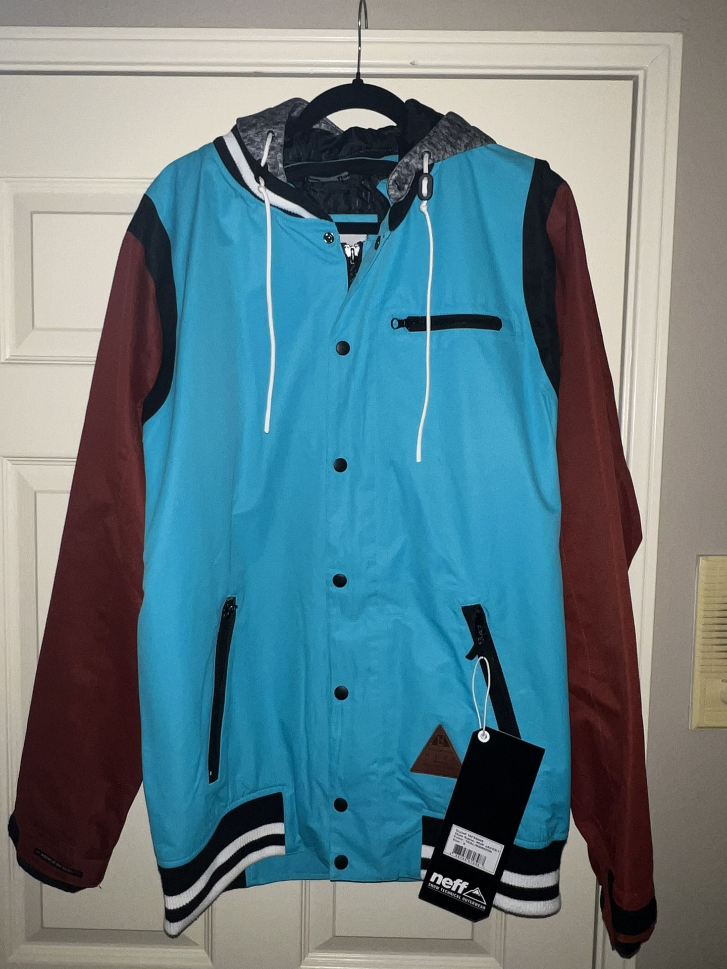 Neff MVP Snowboard Ski Jacket for Sale in Whittier CA OfferUp