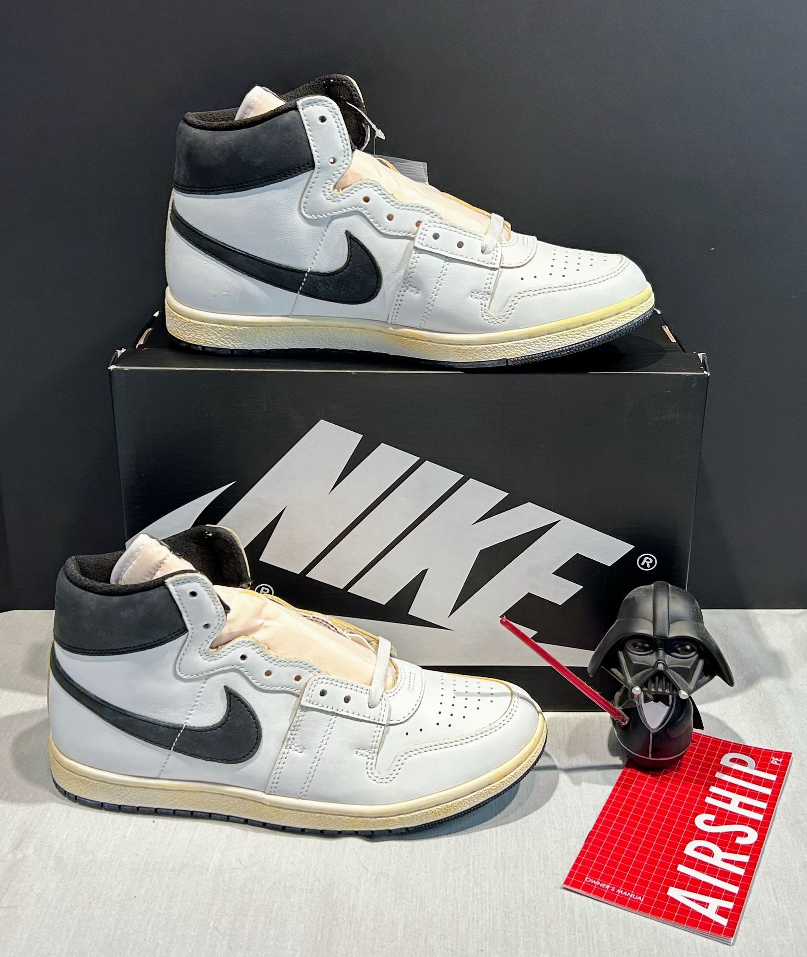 Nike - Jordan x A Ma Maniére - Airship PE: DS Deadstock Men’s Size 10.5