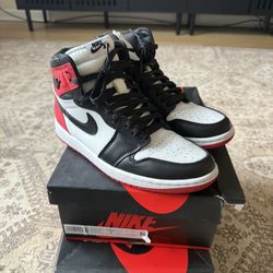 Air Jordan 1 Satin Black Toe