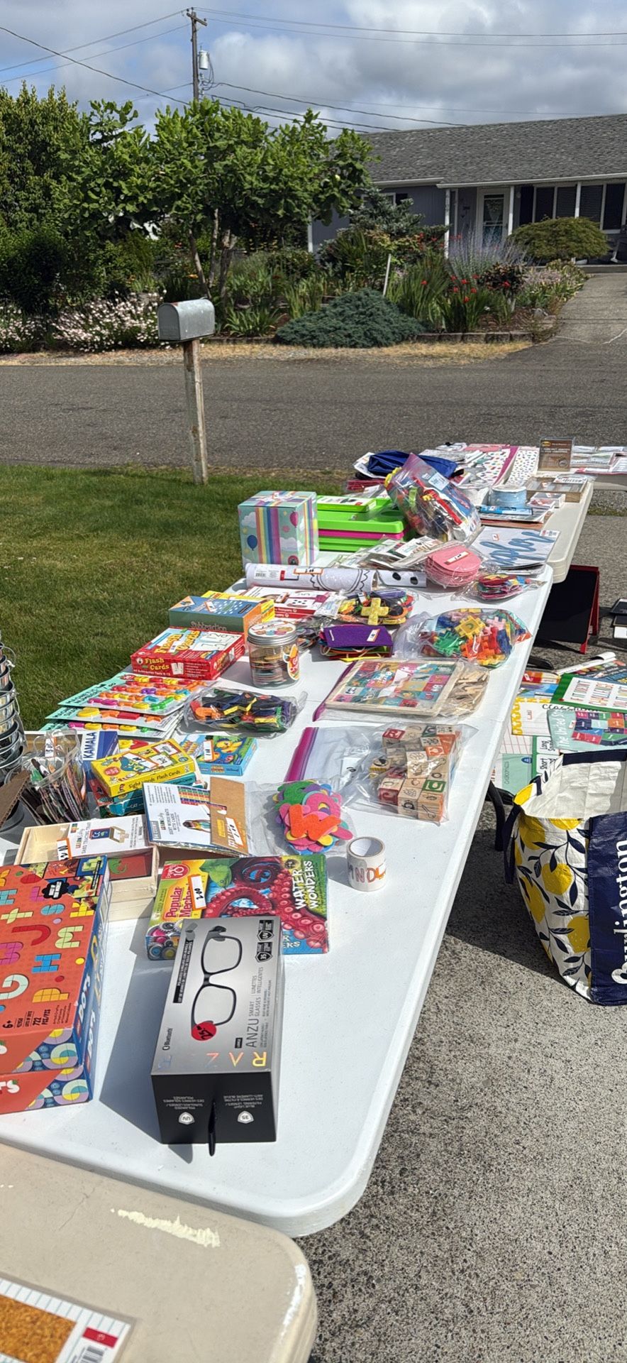 GARAGE SALE TODAY