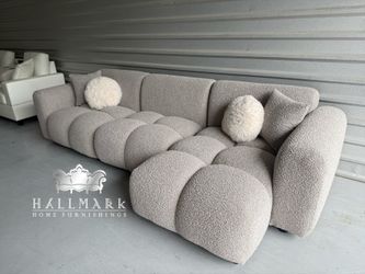 New Vogue Tufted Modern Sectional Couches