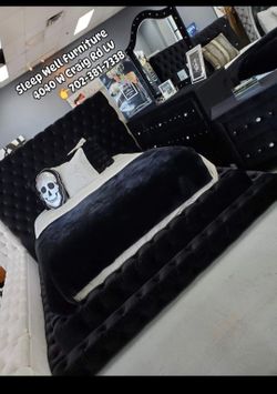 ✨️ King, Cal King, Queen Bed Frame ✨️ Furniture Sectionals, Bedrooms, Dining Avail