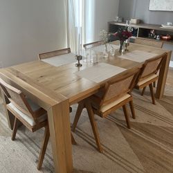 Light Oak Dining Table with 6 chairs