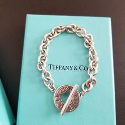 Tiffany & Co. Toggle Bar Bracelet
