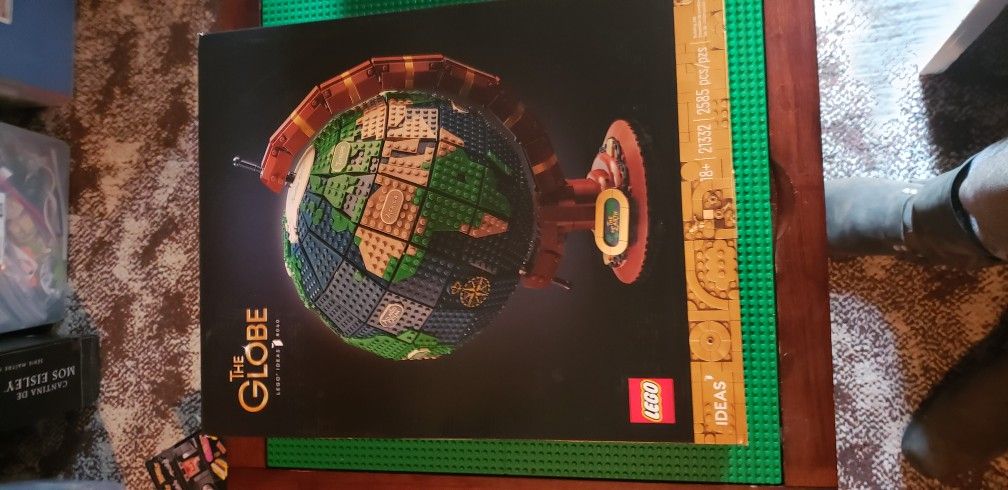 Lego GLOBE 21332