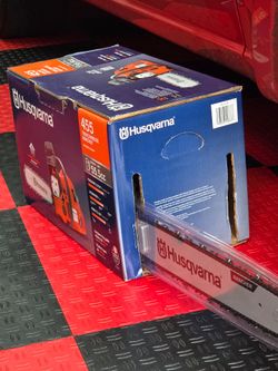 Brand New HUSQVARNA 455 Rancher 55.5-cc 2-cycle 20-in Gas Chainsaw