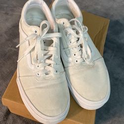 Vans 9.5 White 