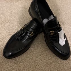 Italian Leather Men's Size 39 Black Shoes.