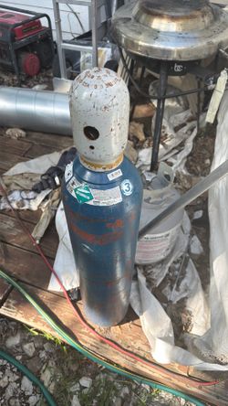 Argon gas tank