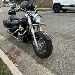 2005 Suzuki Boulevard C90T