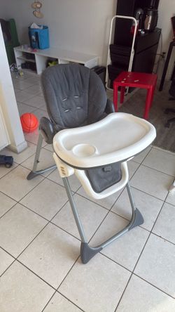 Baby Trend Tot Spot 3-in-1 High Chair