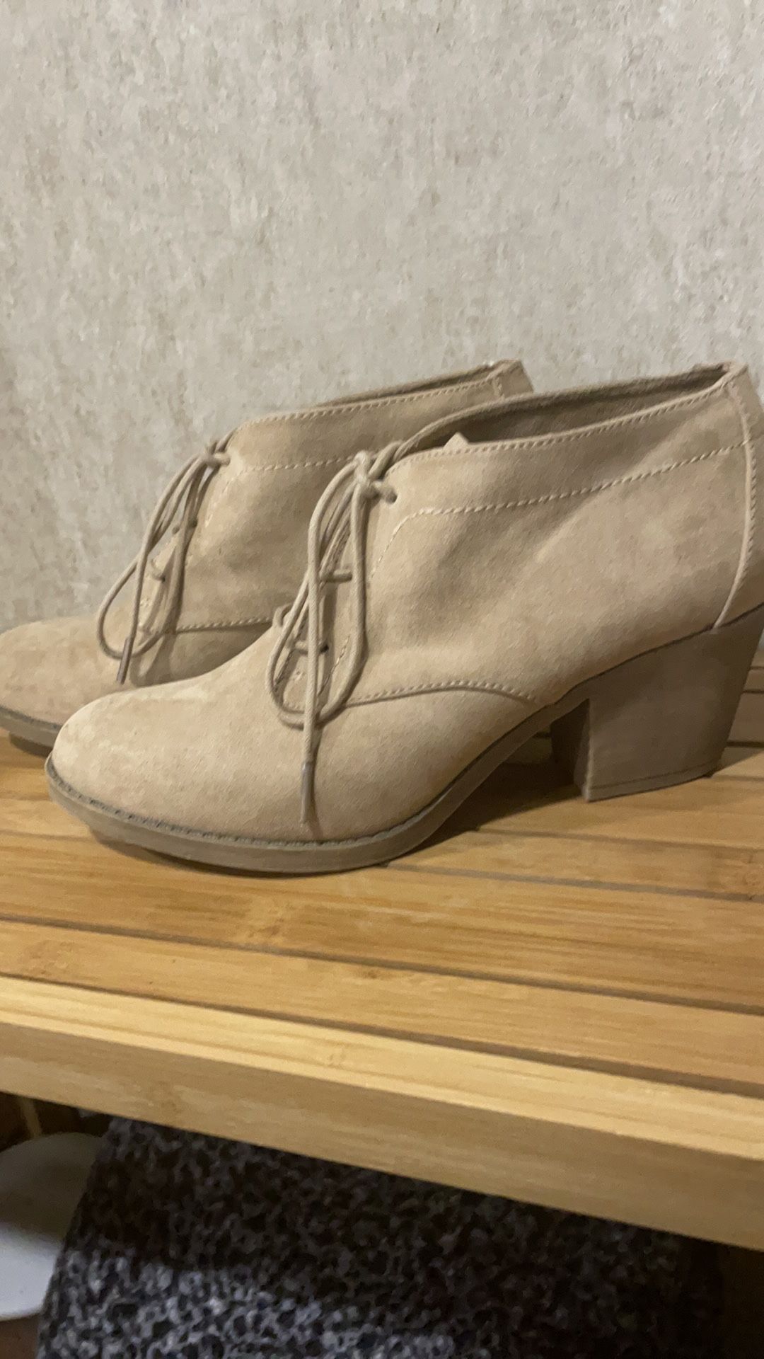New Rocket dog Booties