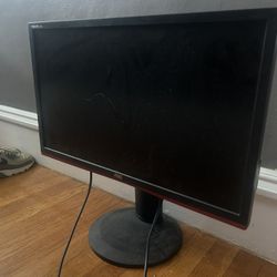 144 Hz Monitor And 60 Hz Curved Monitor