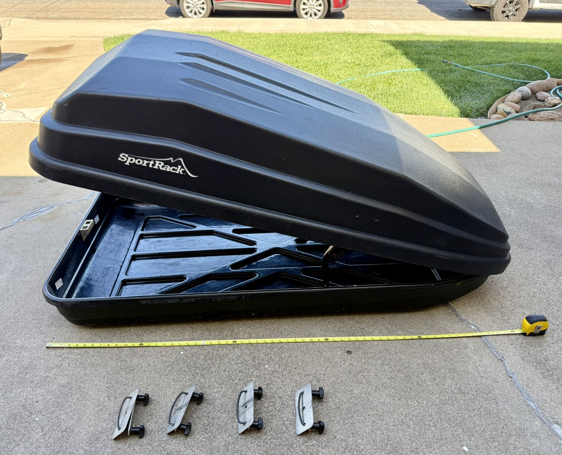 SportRack Vista XL Cargo Box
