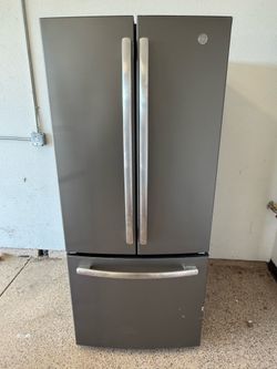 GE French door refrigerator and freezer