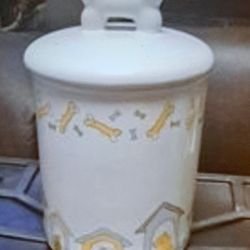 Ceramic dog treat holder