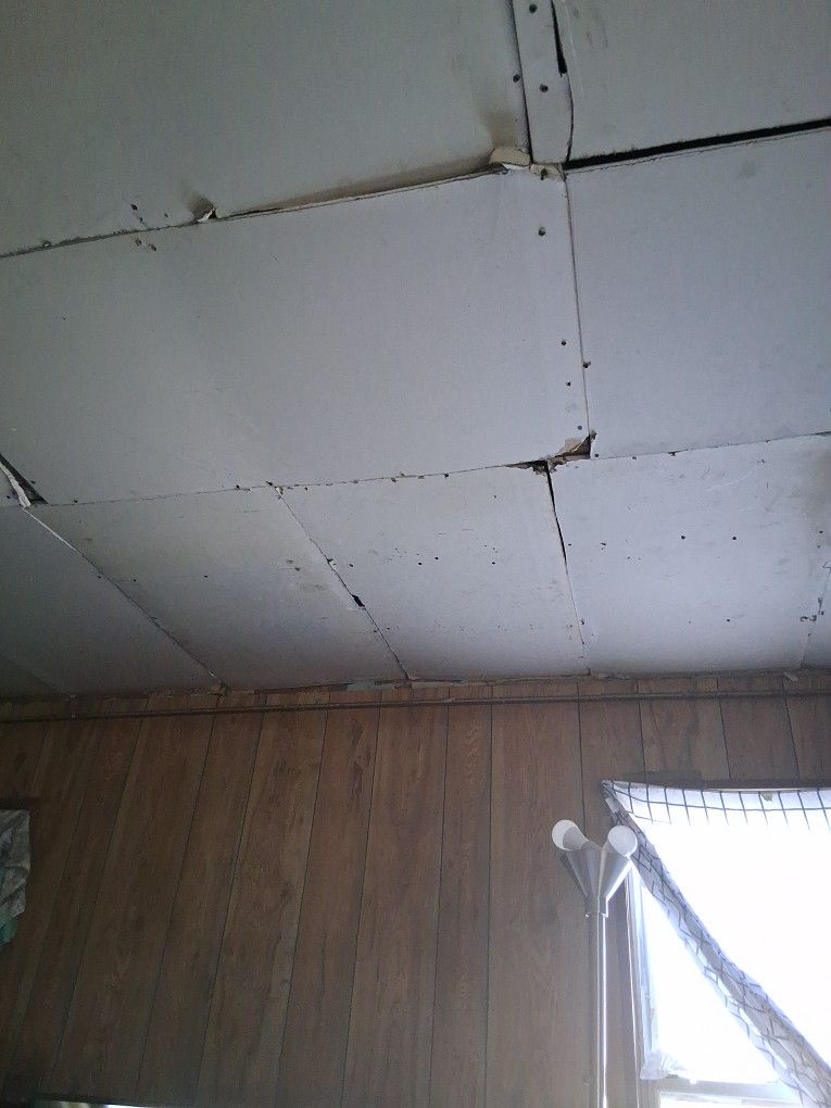 Need Someone To Hang Drywall 