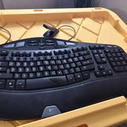 Logitech Ergo Wave Keyboard 