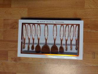 K.T.B Professional Collection Artistry Set