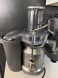 Breville Juicer