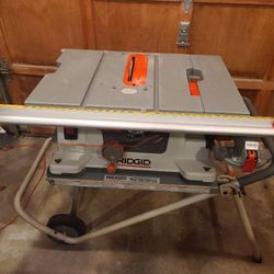 Ridged  Table Saw