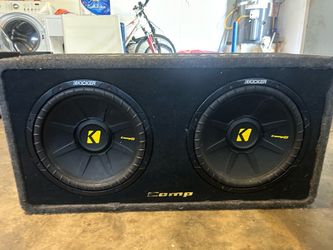 KICKER dual 12” CompC loaded enclosure