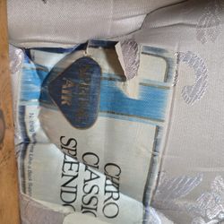 FREE - Spring Air Chiro Classic Splendor Queen Size Mattress And Box