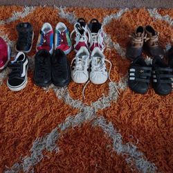 Baby Shoes Size 4c And 5c Left Side Of Pic Is 5c Right Side Of Pic Is 4c