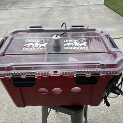 Puppy Incubator 