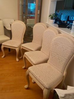 Dining set with 4 chairs for sale