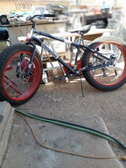 Mongoose Cruiser Bike