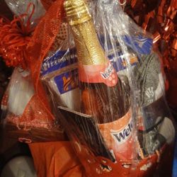 Valentines Gift Basket 