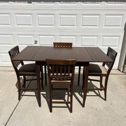 Pier 1 Imports Dining Room Table Set - Free Delivery