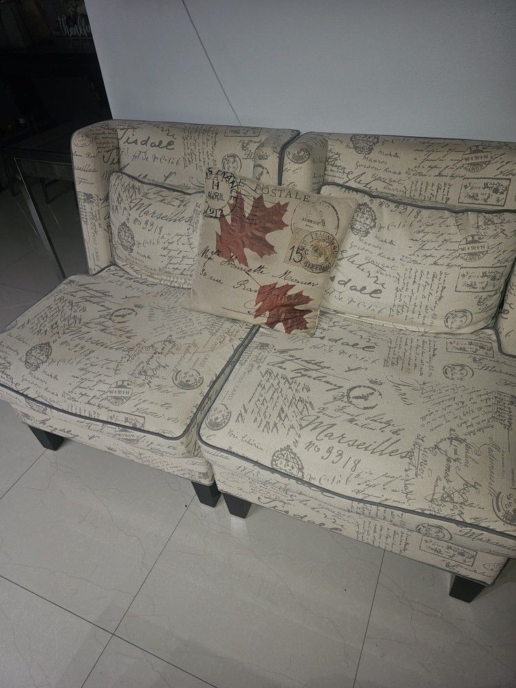 Oversized Accent Chairs 