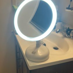 Make Up Mirror