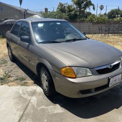 2000 Mazda Protege