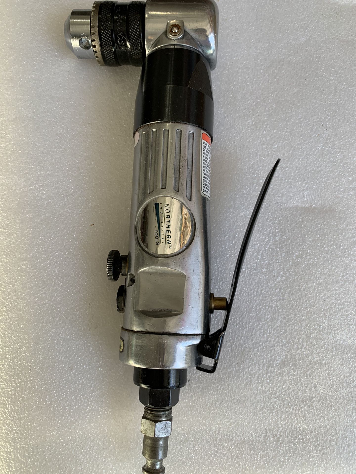 Northern tools A 3/8" Standard Duty Air Angle Reversible Drill
