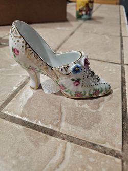 Porcelain Decorative Shoe Figurine with Floral Detail